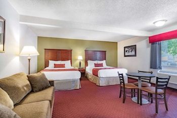 Studio Suite, 2 Queen Beds, Accessible, Non Smoking (Mobility,roll-in shower)