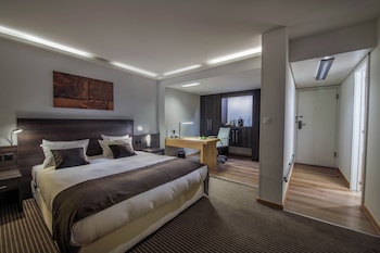 Junior Suite, 1 Queen Bed