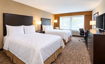 Standard Double Room, 2 Queen Beds