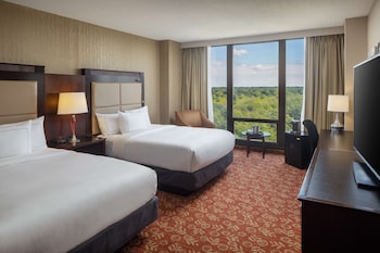 Room, 2 Queen Beds, River View