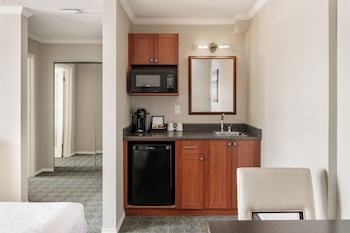 Suite, 2 Queen Beds