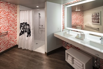 Standard Room, Accessible, City View