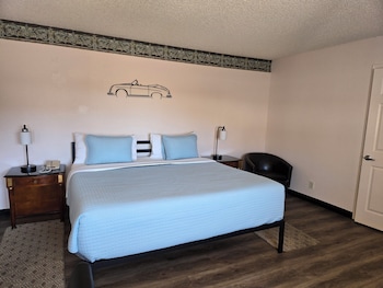 Standard Room, 1 King Bed, Non Smoking