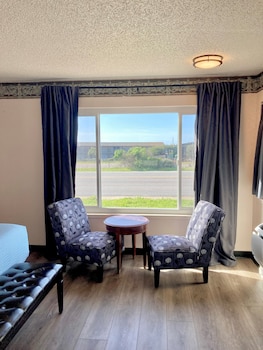 Premium Room, 1 King Bed, Non Smoking, Ocean View