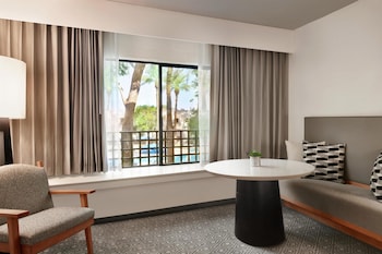 Room, 1 King Bed, Accessible