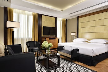 Junior Suite, 1 Queen Bed