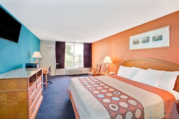 Standard Room, 1 King Bed