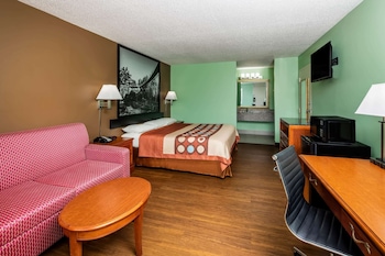 Standard Room, 1 King Bed