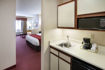 Standard Room, 1 King Bed, Non Smoking