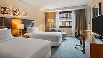Twin Hilton Deluxe Room