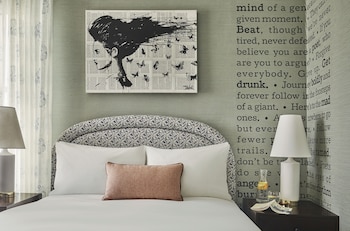 Standard Room, 1 Queen Bed