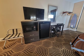 Room, 1 Queen Bed, Accessible, Non Smoking (Mobility)