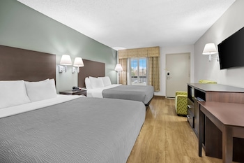 Room, 2 Queen Beds, Accessible, Non Smoking