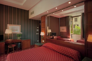 Classic Double or Twin Room