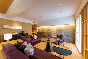 Executive Treat Japanese Style (gym access, shuttle bus from Kyoto St)