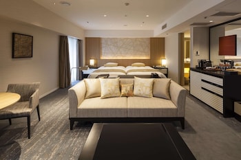 Executive Treat (gym access, shuttle bus from Kyoto St)