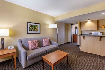 Suite, 2 Double Beds, Non Smoking, Balcony (with Sofabed)