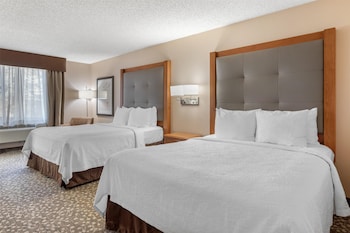 Standard Room, 2 Queen Beds, Non Smoking, Microwave