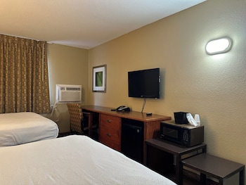 Room, 2 Queen Beds, Non Smoking