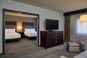 Suite, 2 Queen Beds