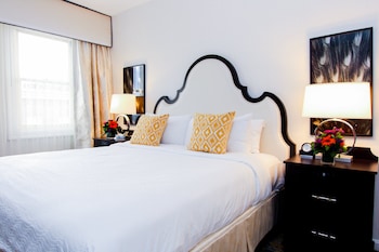 Standard Room, 1 King Bed
