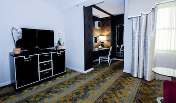 Junior Suite, 1 King Bed