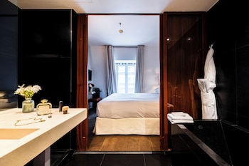 Deluxe Suite, 1 King Bed