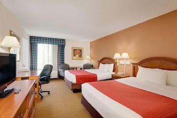 Room, 2 Queen Beds, Non Smoking