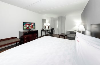 Superior Room, 1 King Bed with Sofa bed (Smoke Free)