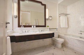 Superior Room, City View