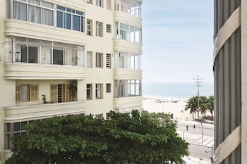 Superior Room, Partial Ocean View