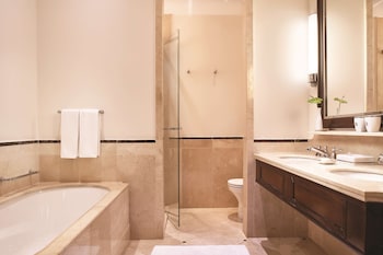 Suite, 1 Bedroom, City View