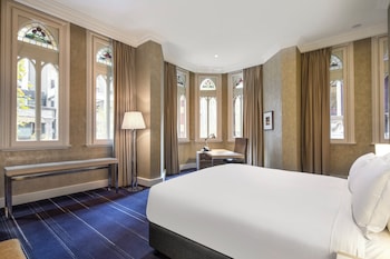 Junior Suite, 1 King Bed (Collins Street View)