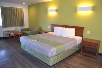 Standard Room, 1 King Bed, Non Smoking