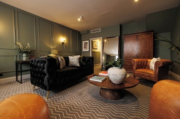 Duplex, 1 King Bed (Suite)