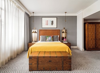 Room (Sleeping)