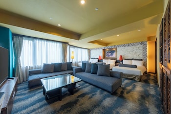 Dynasty Suite Non-smoking