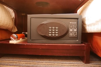 Superior Twin Room, Non Smoking