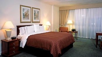 Deluxe Room, 1 King Bed, Balcony