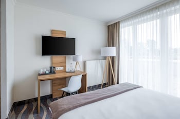 Standard Room, 1 Queen Bed, Non Smoking