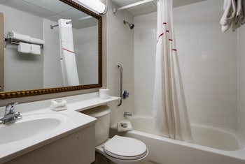 Suite, 1 King Bed, Non Smoking