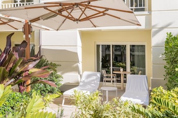 Room, 1 King Bed, Terrace (Lanai)
