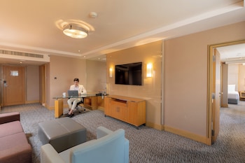 Premium Suite, 1 Bedroom, Non Smoking, City View