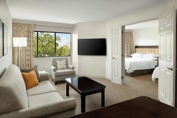Suite, 1 Bedroom, Two Queen Beds & Sofa Bed
