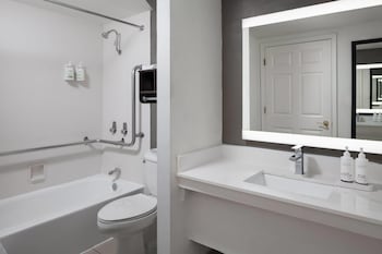 Room, 2 Double Beds, Accessible (Mobility Accessible)
