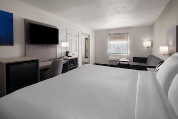 Deluxe Room, 1 King Bed, Non Smoking