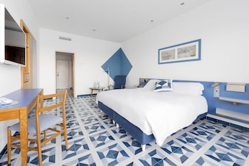 Deluxe Triple Room, Sea View