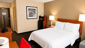 Room, 1 Queen Bed, Mobility Accessible, Non Smoking (Bathtub W/grab Bars)
