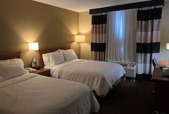 Room, 2 Double Beds, Mobility Accessible, Non Smoking (Bathtub W/grab Bars)