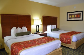 Standard Room, 2 Double Beds, Non Smoking, Refrigerator & Microwave